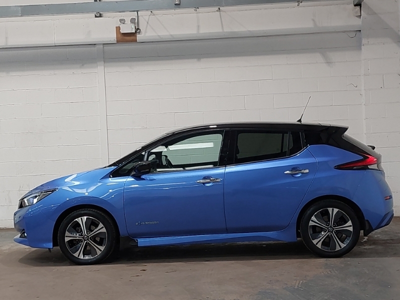 Nissan Leaf 110Kw Tekna 40Kwh Blue #4