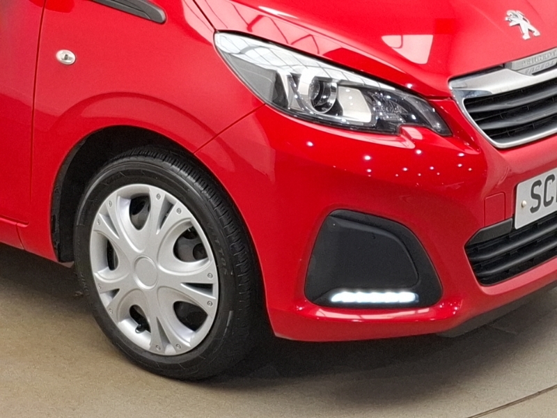Peugeot 108 108 Active Red #19