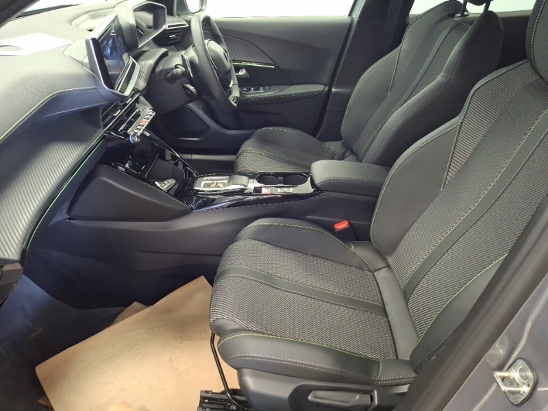 Peugeot 2008 1.2 Puretech 130 Gt Eat8 Grey #5