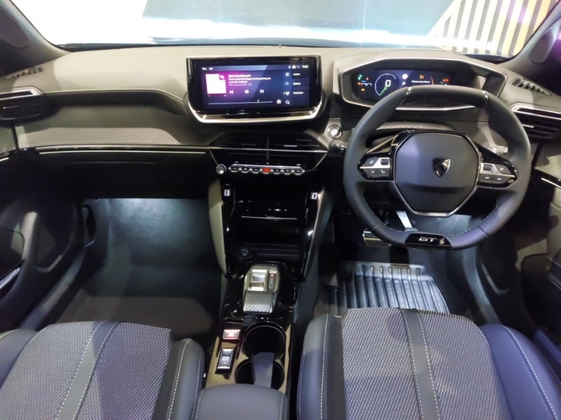 Peugeot 2008 1.2 Puretech 130 Gt Eat8 Blue #3