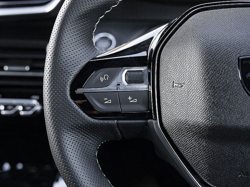 Peugeot 208 Hatchback #11