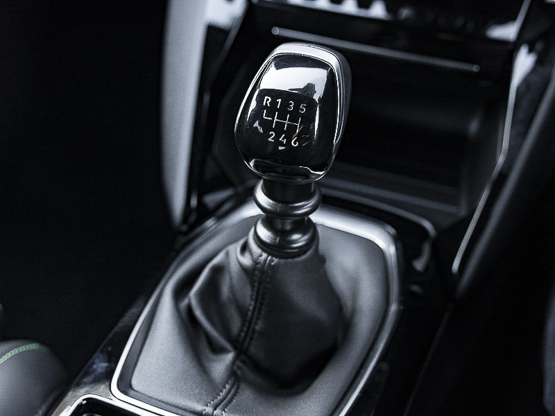 Peugeot 208 Hatchback #18