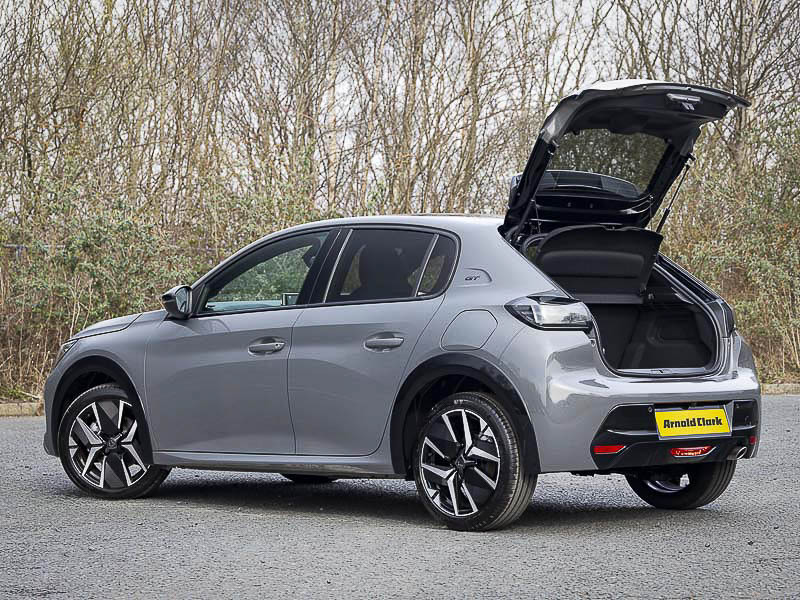 Peugeot 208 Hatchback #8