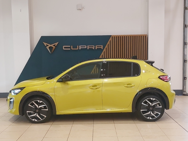 Peugeot 208 1.2 100 Turbo Gt Yellow #4