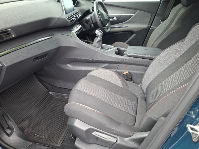 Peugeot 3008 1.2 Puretech Active Premium SB71KDK Blue #5