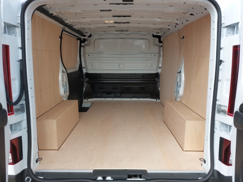 Renault Trafic Ll30 Blue Dci 150 Extra Safety Van White #17