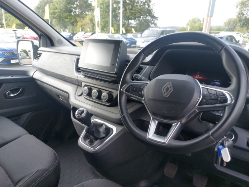 Renault Trafic Ll30 Blue Dci 130 Extra Safety Van White #3