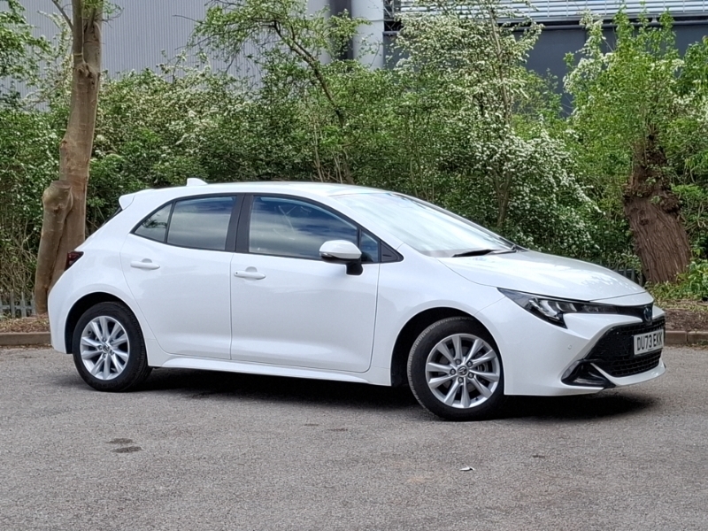 Toyota Corolla Icon White #7