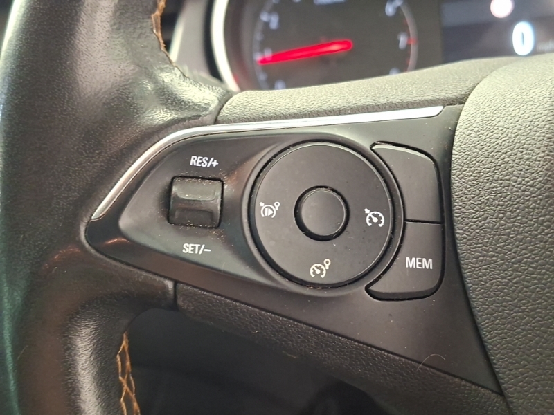 Vauxhall Crossland X Tech Line Nav Silver #12