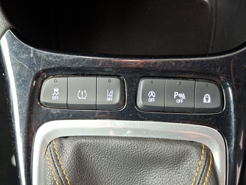 Vauxhall Crossland X Tech Line Nav Silver #16