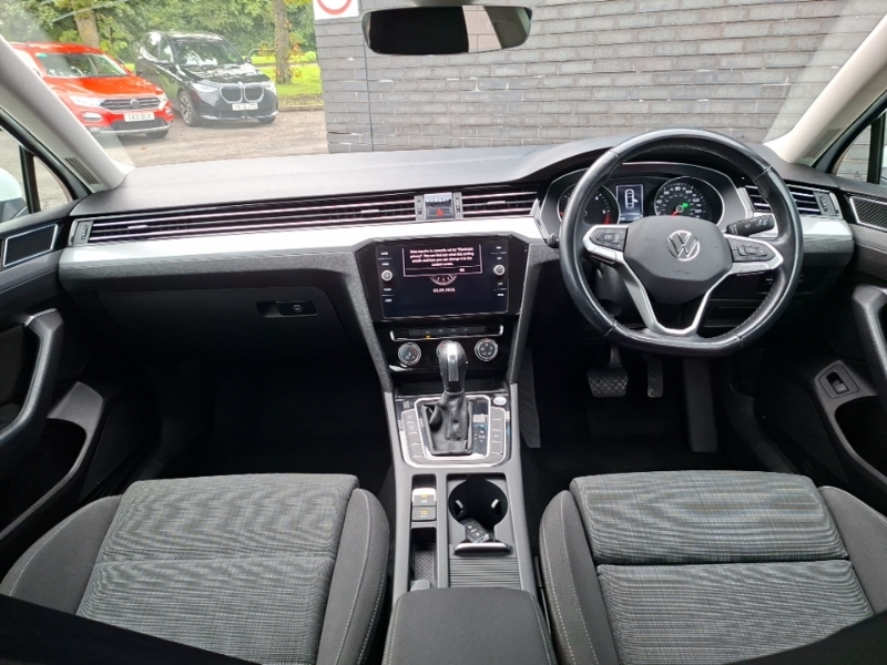 Volkswagen Passat 2.0 Tdi Evo Scr Se Nav Dsg White #3