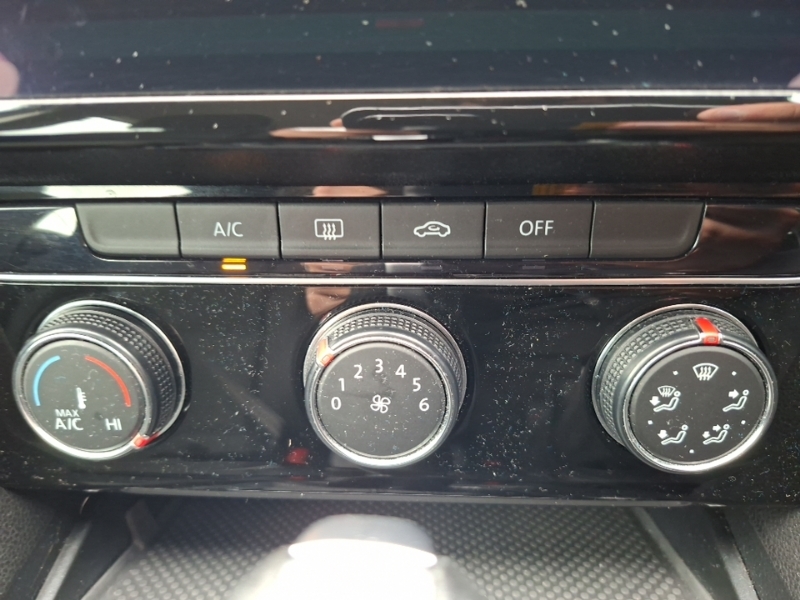 Volkswagen Passat Se Nav Silver #15