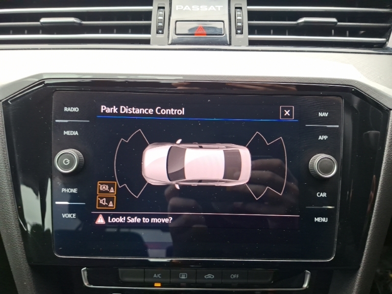 Volkswagen Passat Se Nav Silver #9