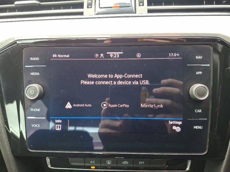 Volkswagen Passat Se Nav Silver #17