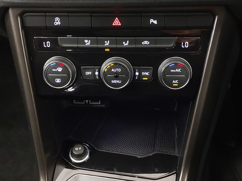 Volkswagen T-Roc White #17