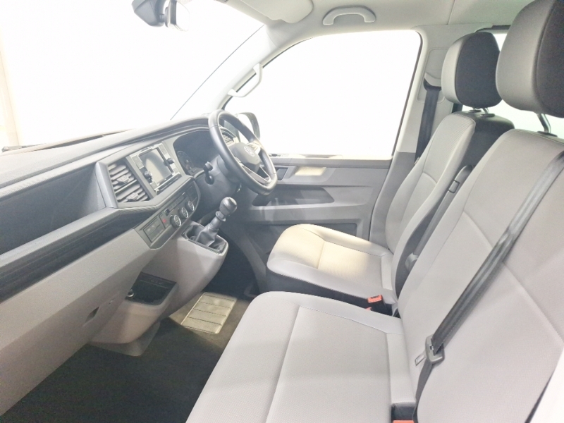Volkswagen Transporter Shuttle 2.0 Tdi 150Ps Se Minibus Grey #5