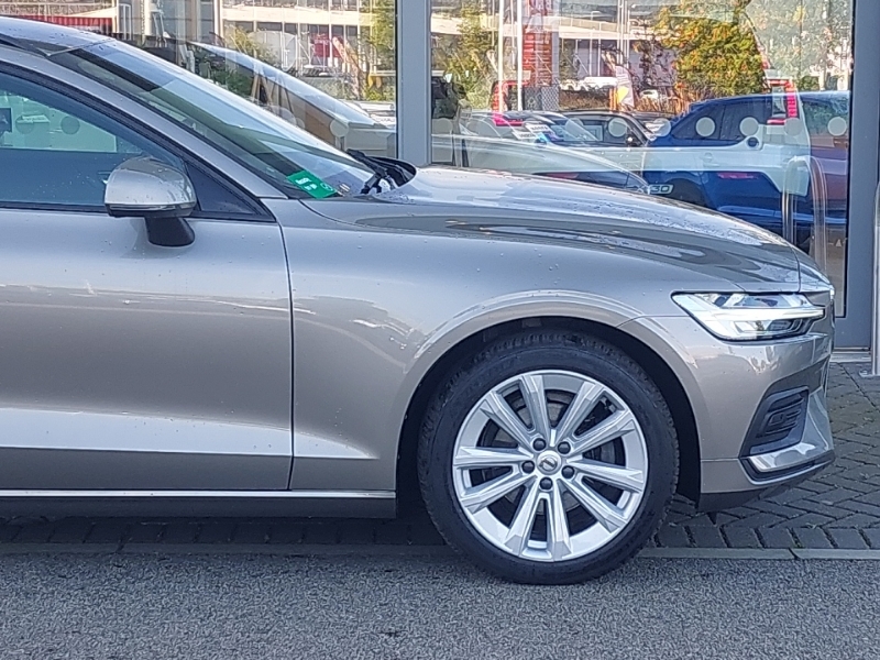 Volvo V60 R Design #19