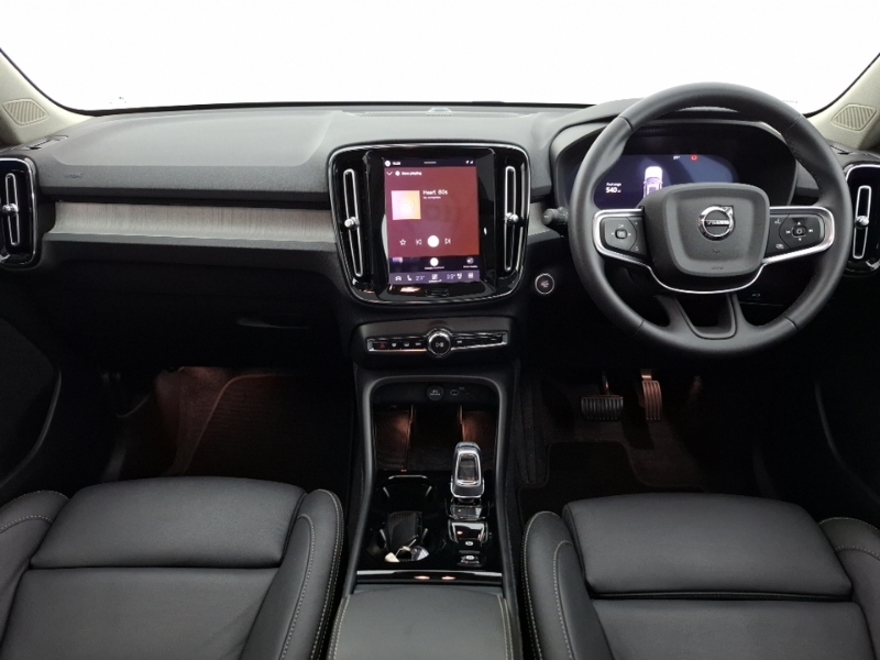 Volvo XC40 2.0 B4p Ultra Dark Black #3