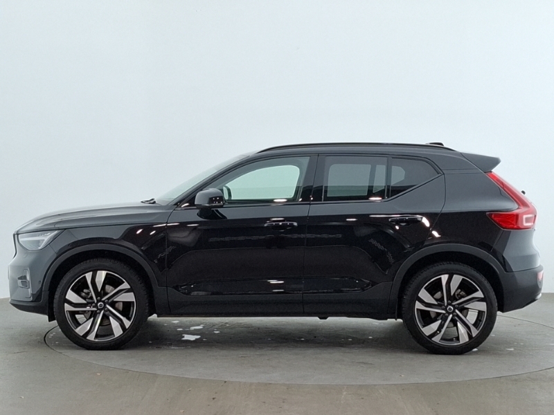 Volvo XC40 2.0 B4p Ultra Dark Black #4