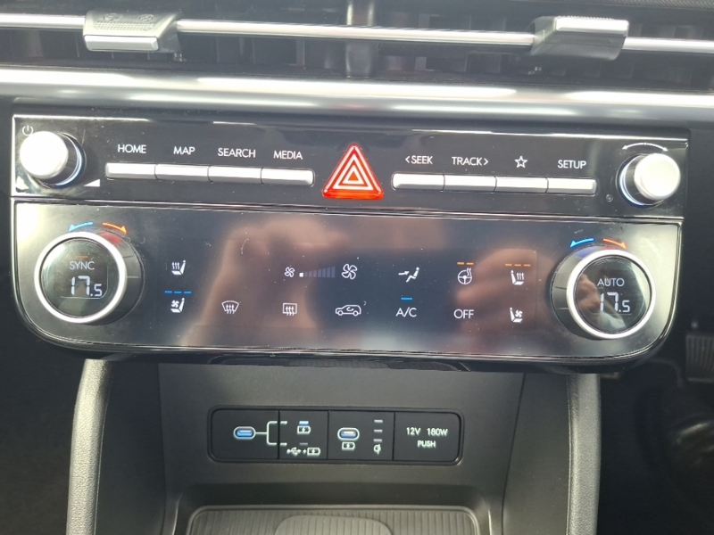 Hyundai Tucson 1.6T Ultimate White #15