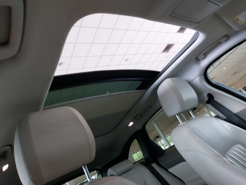 Jaguar F-Pace 2.0D R-sport Awd White #15