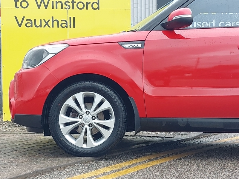 Kia Soul 1.6 Crdi Connect 126 Bhp White #19