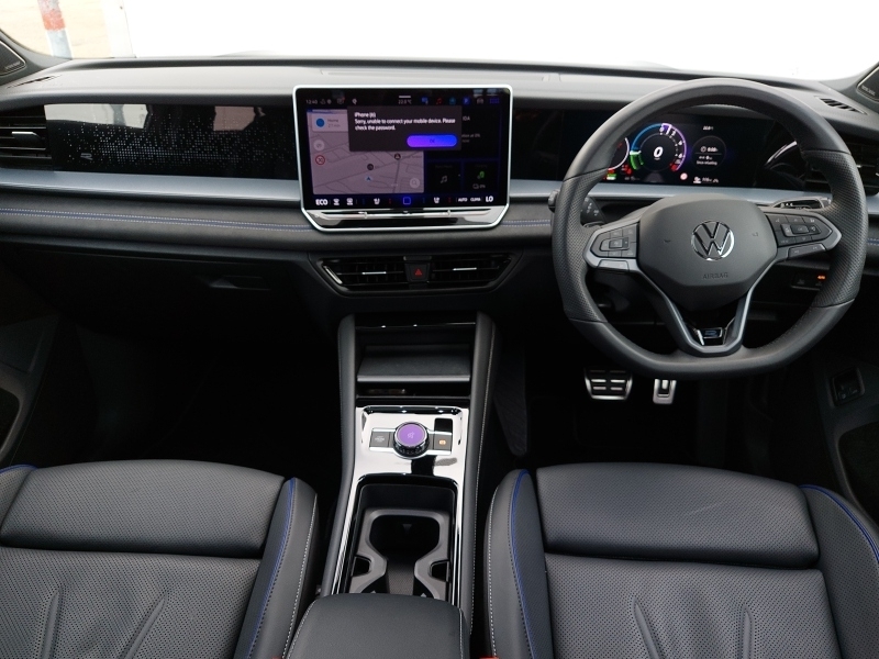 Volkswagen Tayron 1.5 Tsi Ehybrid 272 R-line Edition Dsg6 Black #3