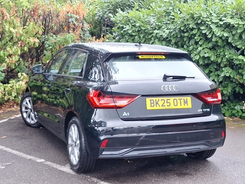 Audi A1 25 Tfsi S Line S Tronic White #2