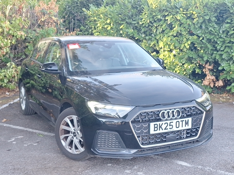 Audi A1 25 Tfsi S Line S Tronic White #1