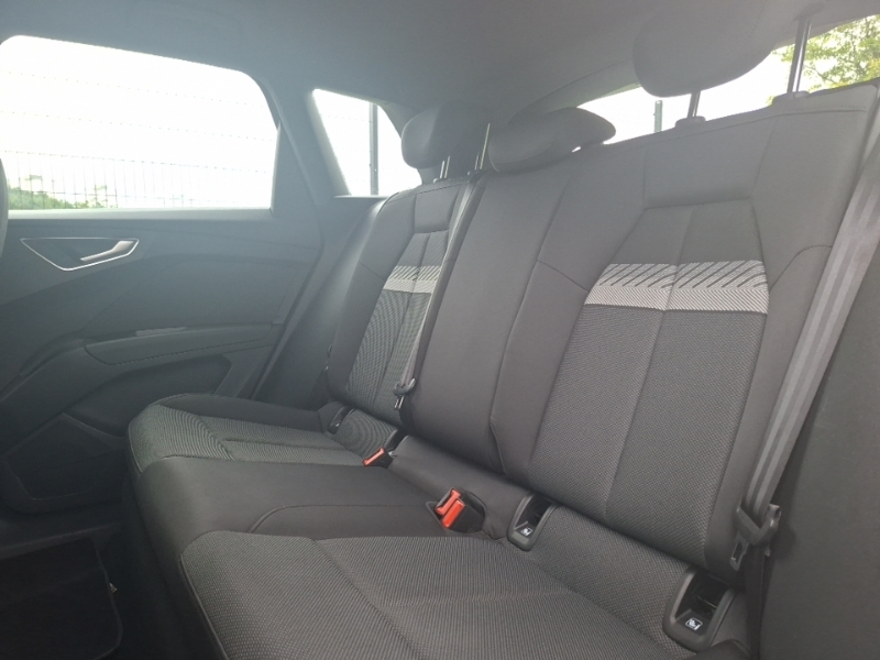 Audi Q4 E Tron 150Kw 40 82Kwh Sport Black #6
