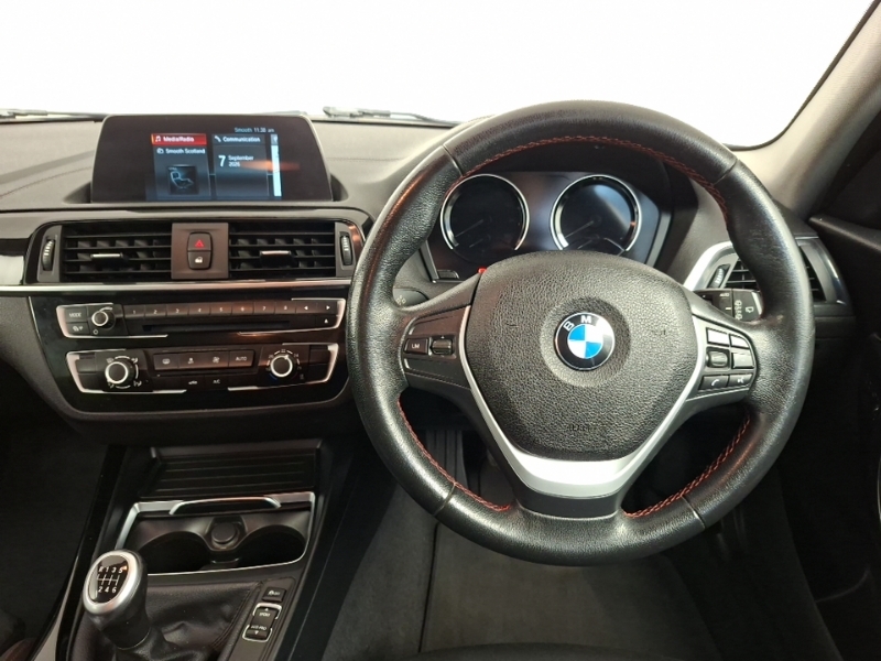 BMW 1 Series 118I 1.5 Sport Navservotronic Black #5