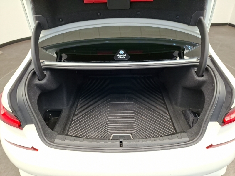 BMW 3 Series Saloon Grey #13