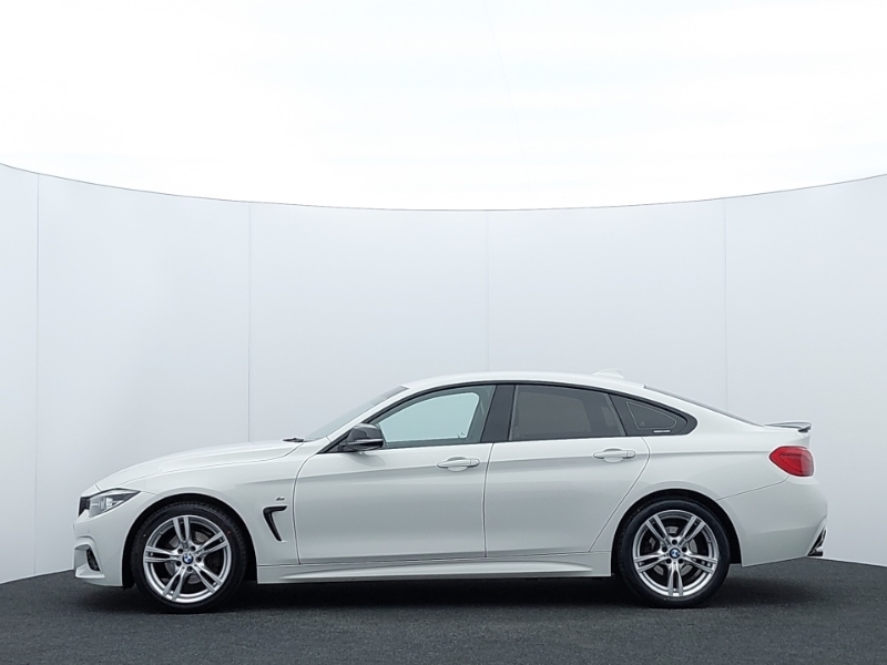 BMW 4 Series 420D 190 M Sport Professional Media White #4