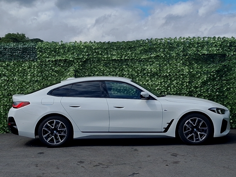 BMW 4 Series 420I M Sport Step White #3