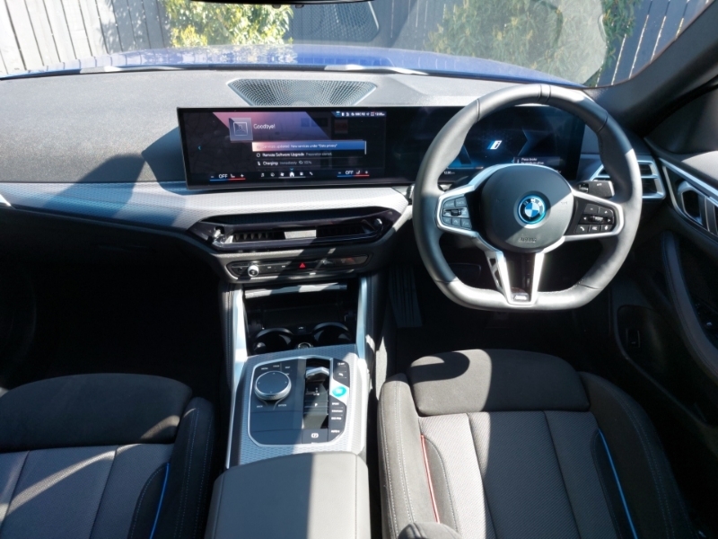 BMW i4 250Kw Edrive40 M Sport 83.9Kwh Blue #4