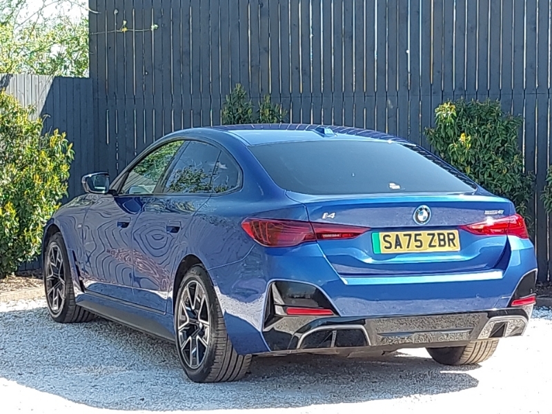 BMW i4 250Kw Edrive40 M Sport 83.9Kwh Blue #2