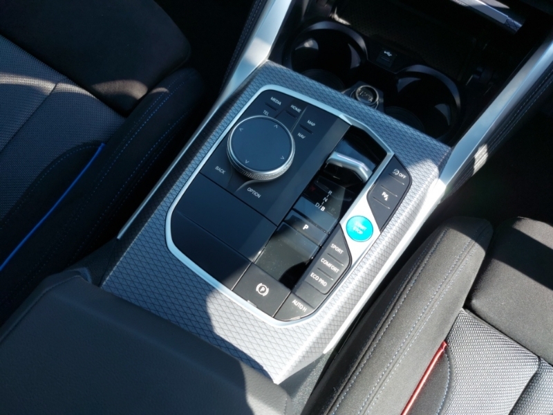 BMW i4 M Sport Black #10