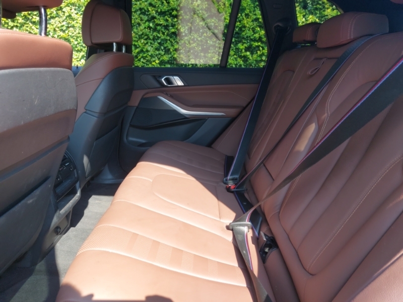 BMW X5 Xdrive45e M Sport Black #6