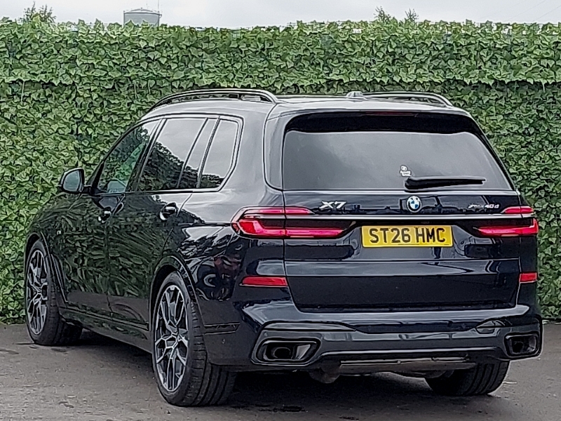 BMW X7 Xdrive40d Mht M Sport Step Black #2