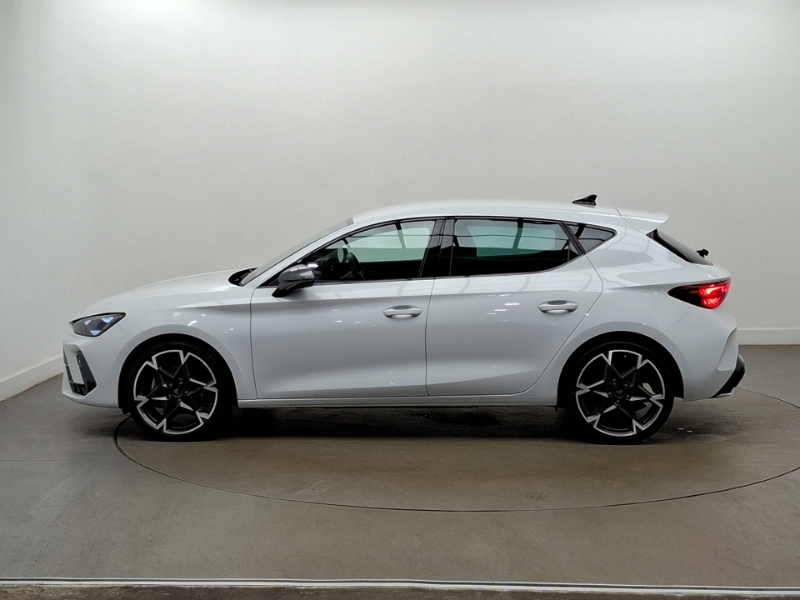 Cupra Leon 1.5 Tsi 150 V2 White #4