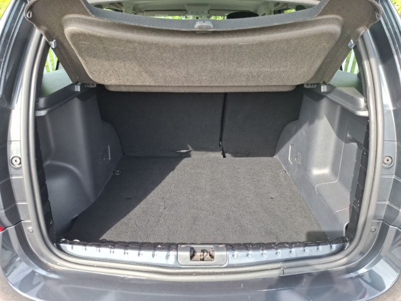 Dacia Duster 1.5 Dci Laureate 4Wd Euro 5 White #18