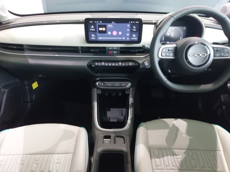 Fiat 600 1.2 Hybrid 48V La Prima Edct-6 Black #3