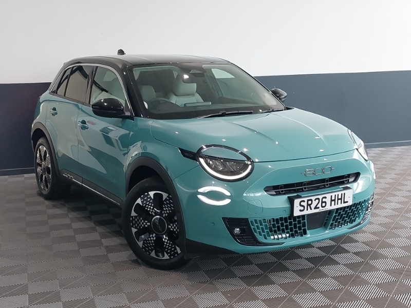 Fiat 600 1.2 Hybrid 48V La Prima Edct-6 Black