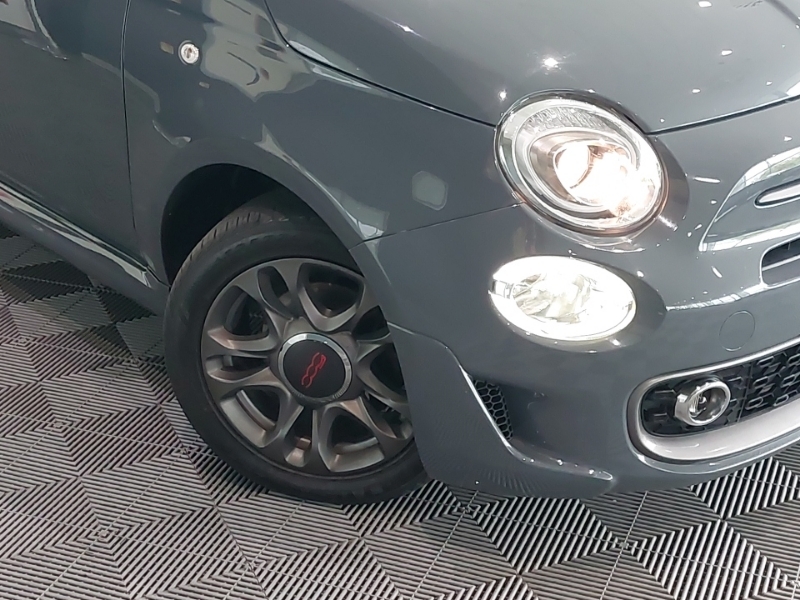 Fiat 500 Lounge Black #20
