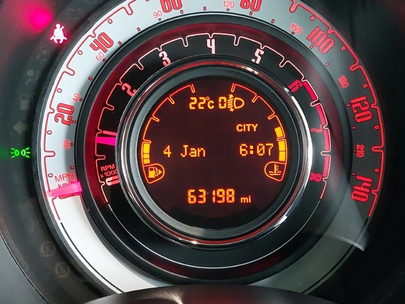 Fiat 500 Lounge Black #9