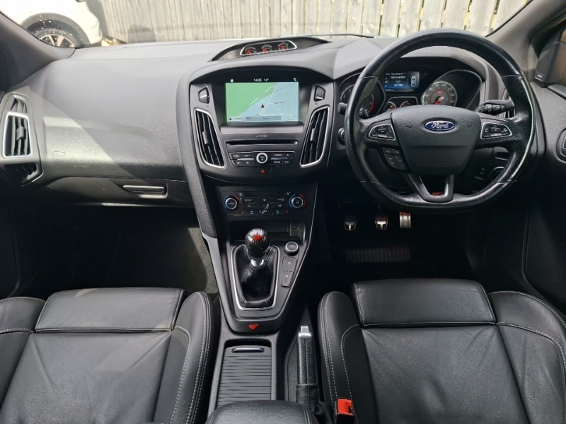 Ford Focus 2.0T Ecoboost St-3 Navigation White #3