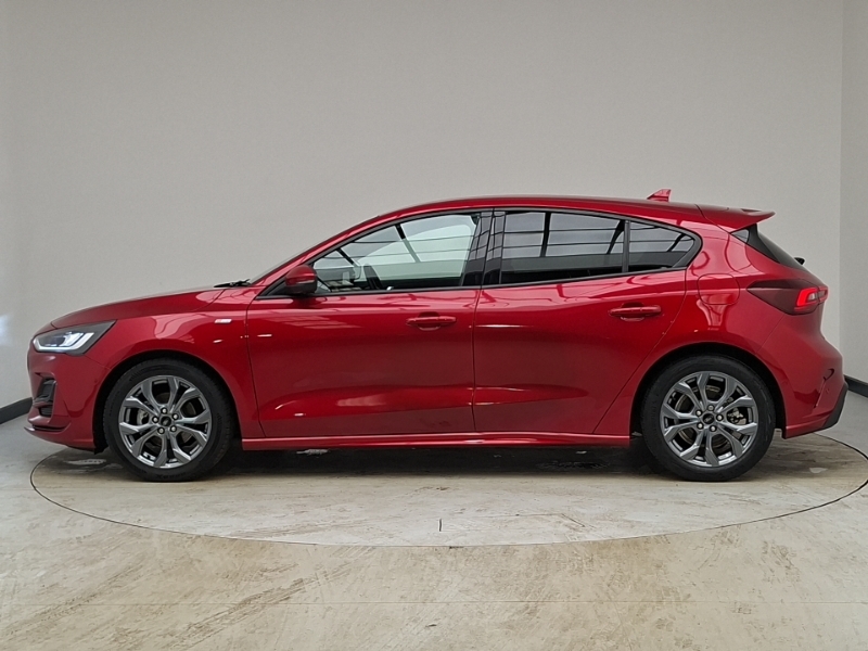 Ford Focus 1.0 Ecoboost St-line Red #4