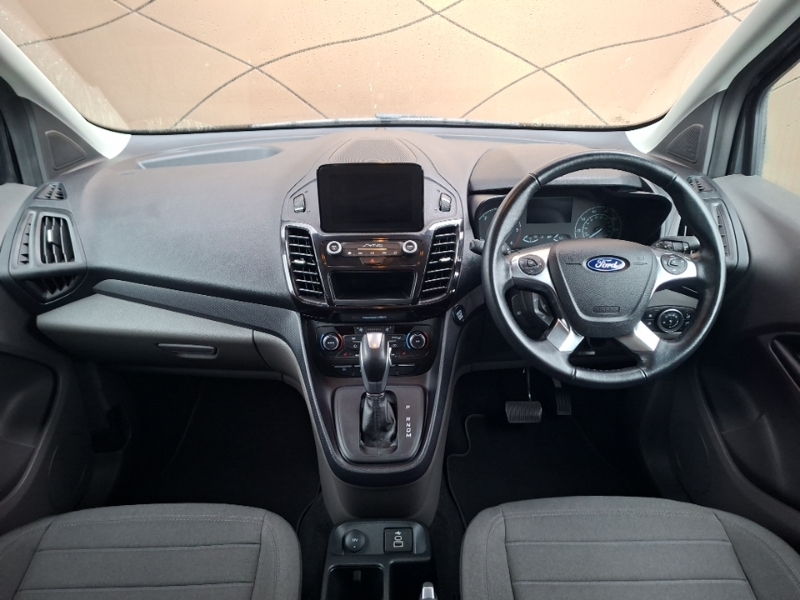 Ford Grand Tourneo Connect 1.5 Ecoblue 120 Titanium Powershift Black #3