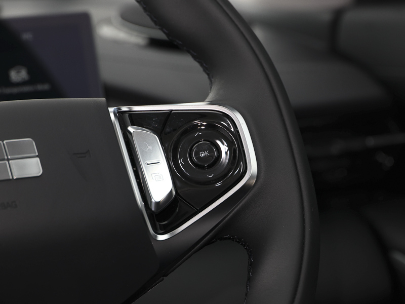 Geely Starray 1.5 Em-i Ultra Black #13