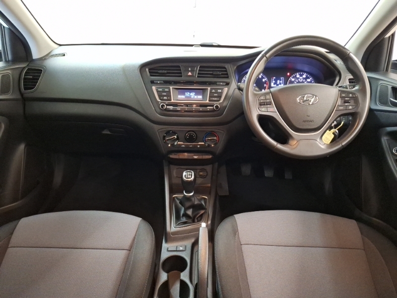 Hyundai I20 1.2 Se White #3
